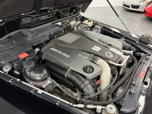 Used 2016 Mercedes-Benz G 63 AMG image 39