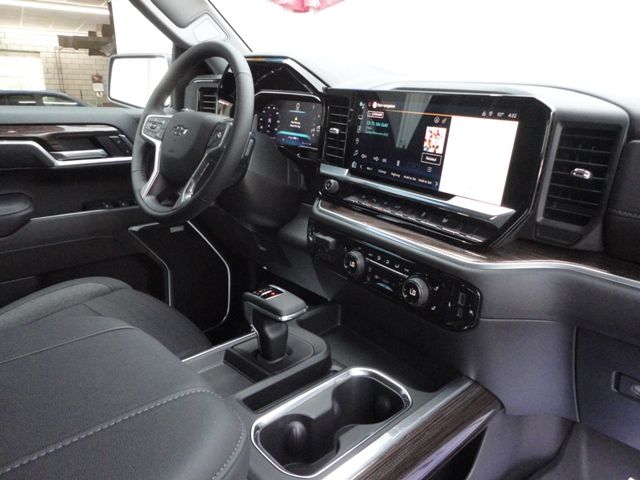New 2026 Chevrolet Silverado 1500 4x4 Crew Cab RST image 26