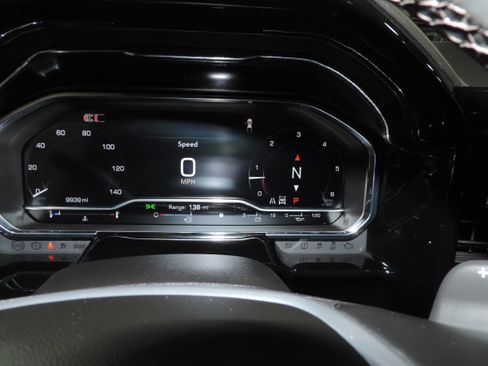 Used 2025 GMC Sierra 1500 Elevation image 54