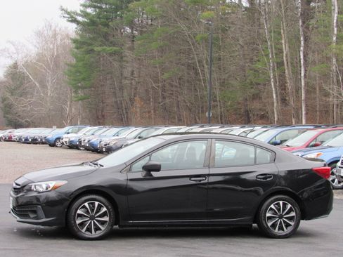 Used 2022 Subaru Impreza 2.0i Premium image 5