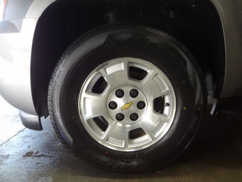 Used 2012 Chevrolet Tahoe LS image 13