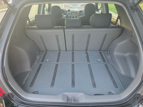 Used 2010 Toyota Matrix S image 19