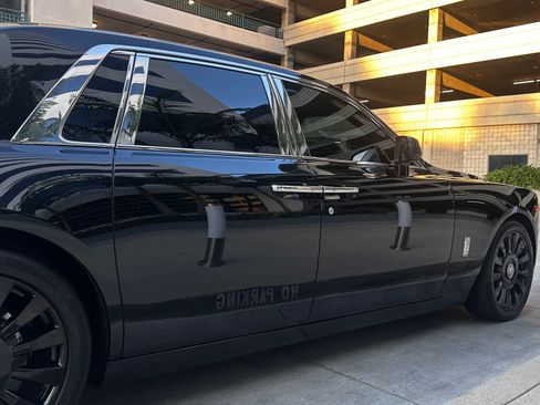 Used 2021 Rolls-Royce Phantom image 5