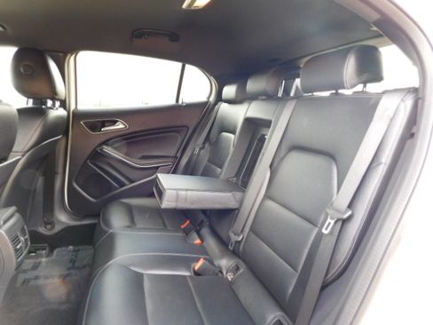 Used 2019 Mercedes-Benz GLA 250 image 21