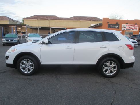 Used 2011 MAZDA CX-9 Touring image 2