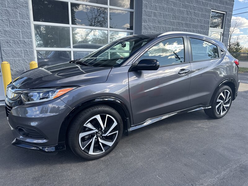 Used 2019 Honda HR-V Sport image 1