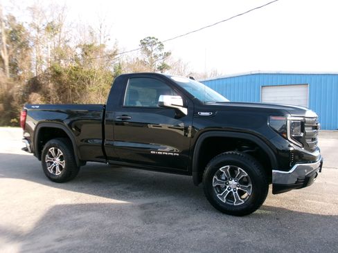 Used 2024 GMC Sierra 1500 Pro image 23