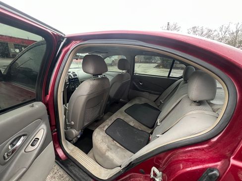 Used 2007 Chevrolet Malibu LS image 9