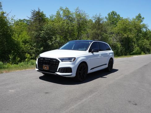 Used 2020 Audi Q7 3.0T Prestige AWD/4WD image 1