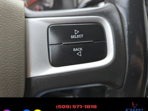 Used 2011 RAM 2500 SLT image 10