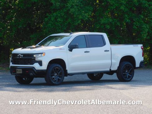 Used 2024 Chevrolet Silverado 1500 LT Trail Boss image 1