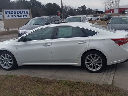Used 2013 Toyota Avalon Limited image 4