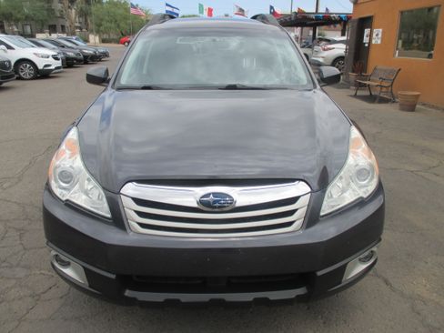 Used 2010 Subaru Outback 2.5i Premium AWD/4WD image 15
