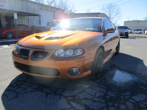 Used 2006 Pontiac GTO image 8