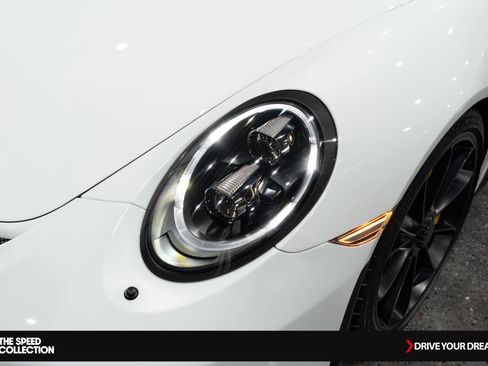 Used 2018 Porsche 911 GT3 image 61