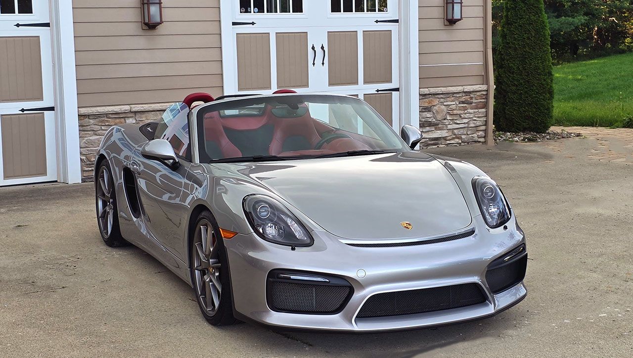 Used 2016 Porsche Boxster Spyder RWD image 21