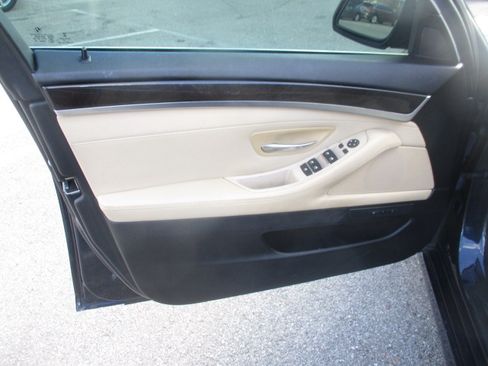 Used 2016 BMW 528i image 11