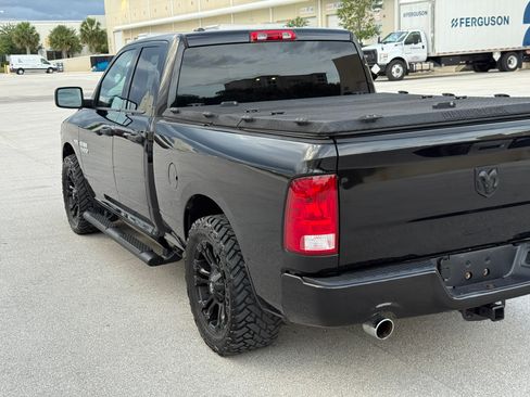 Used 2014 RAM 1500 ST RWD image 44