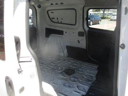 Used 2017 RAM ProMaster City Tradesman image 8