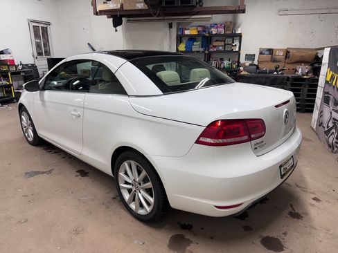 Used 2015 Volkswagen Eos Komfort image 40