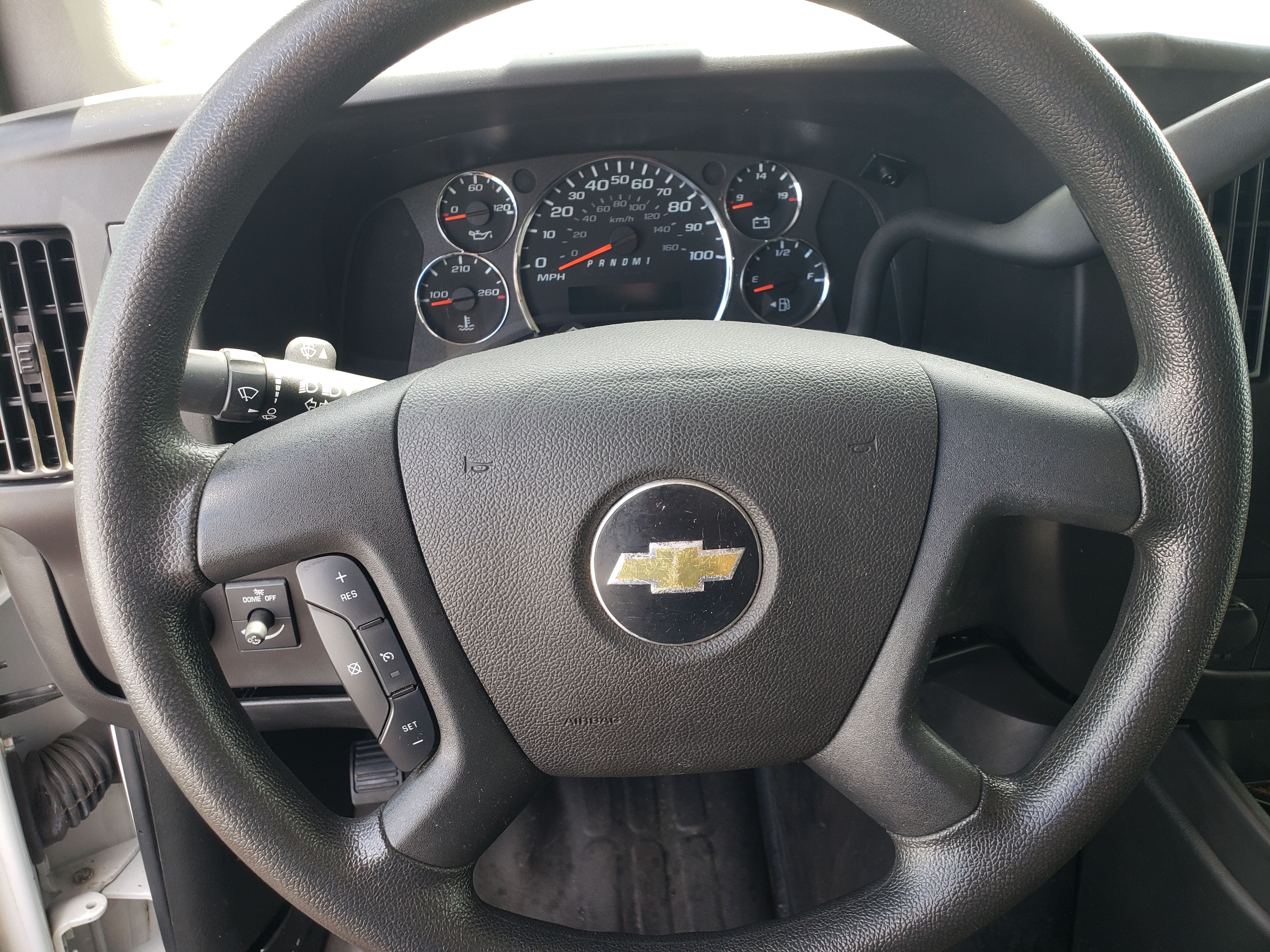 Used 2022 Chevrolet Express 3500 Extended RWD image 13