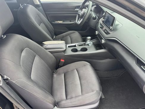 Used 2019 Nissan Altima 2.5 S image 11