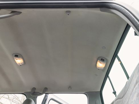 Used 1999 Ford F350 XLT image 67