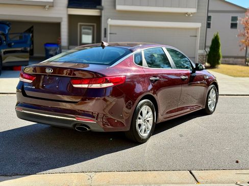 Used 2018 Kia Optima LX image 3