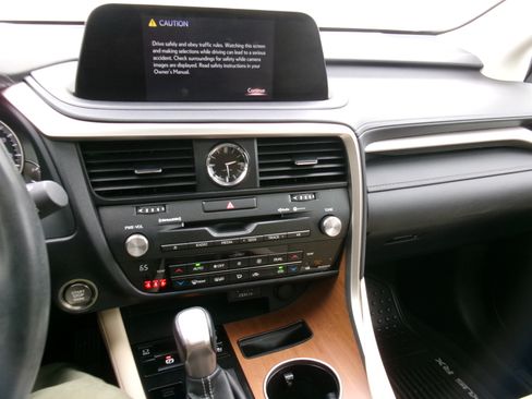 Used 2021 Lexus RX 350 Premium image 4