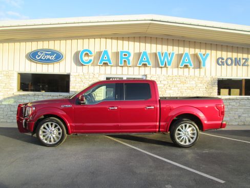 Used 2019 Ford F150 Limited image 2