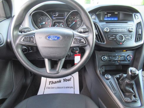 Used 2015 Ford Focus S image 10