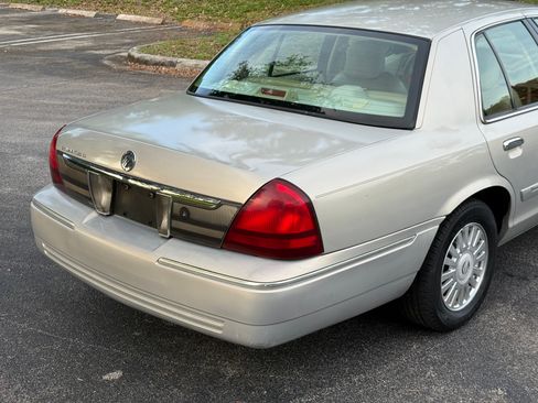 Used 2007 Mercury Grand Marquis LS RWD image 48