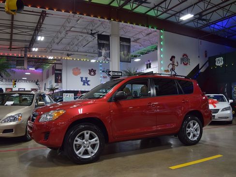 Used 2012 Toyota RAV4 LE Plus image 3