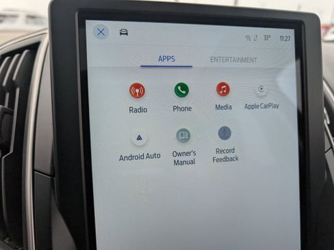 Used 2024 Ford Edge SEL image 13