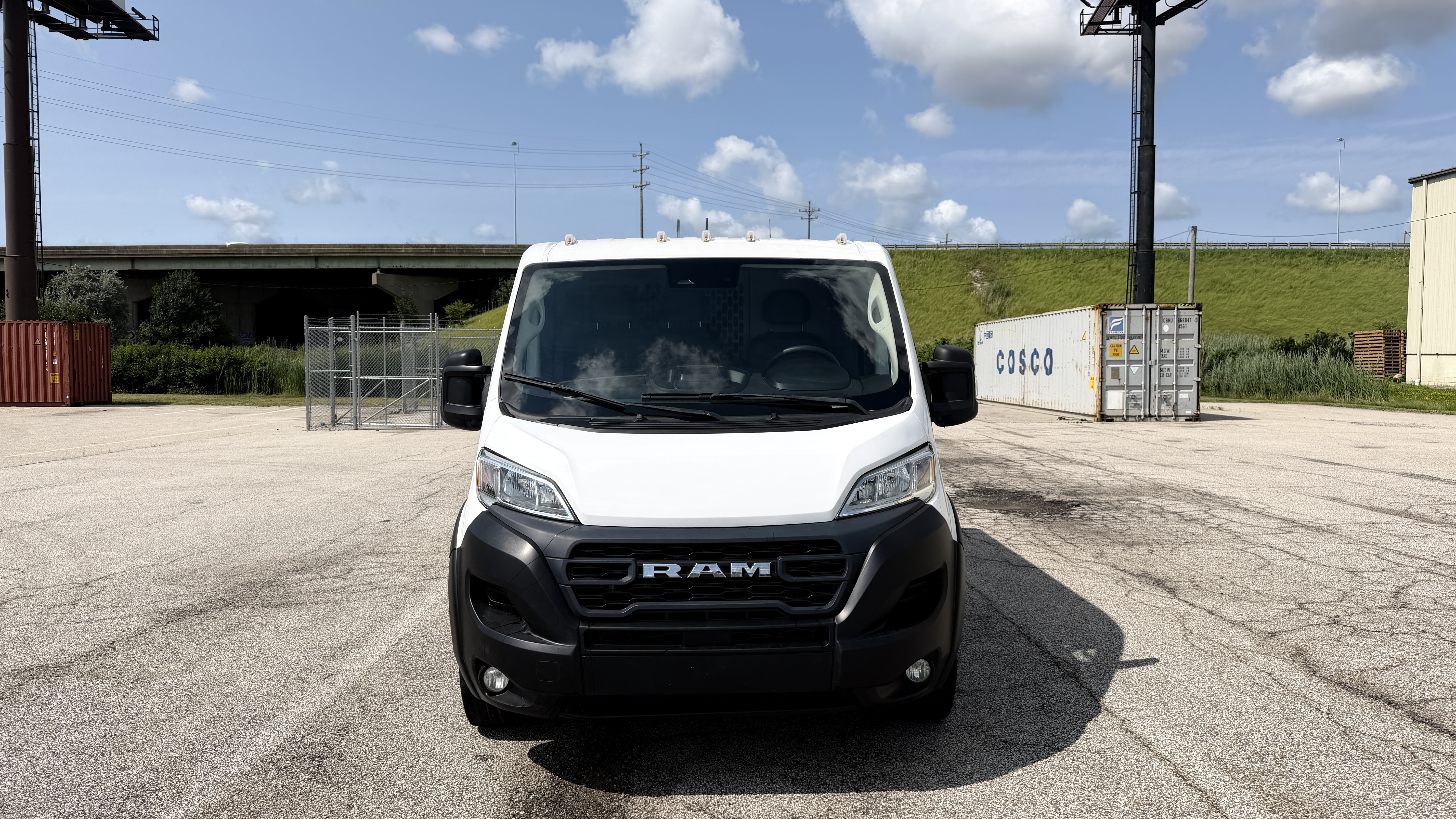 Used 2023 RAM ProMaster 2500 136 FWD image 2
