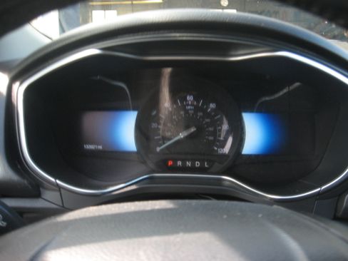 Used 2017 Ford Fusion Energi image 10