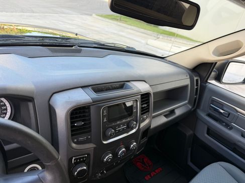 Used 2013 RAM 1500 ST RWD image 67