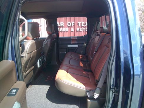 Used 2018 Ford F150 King Ranch image 7