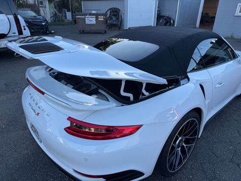 Used 2017 Porsche 911 Turbo S image 29