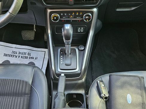 Used 2021 Ford EcoSport SES image 22