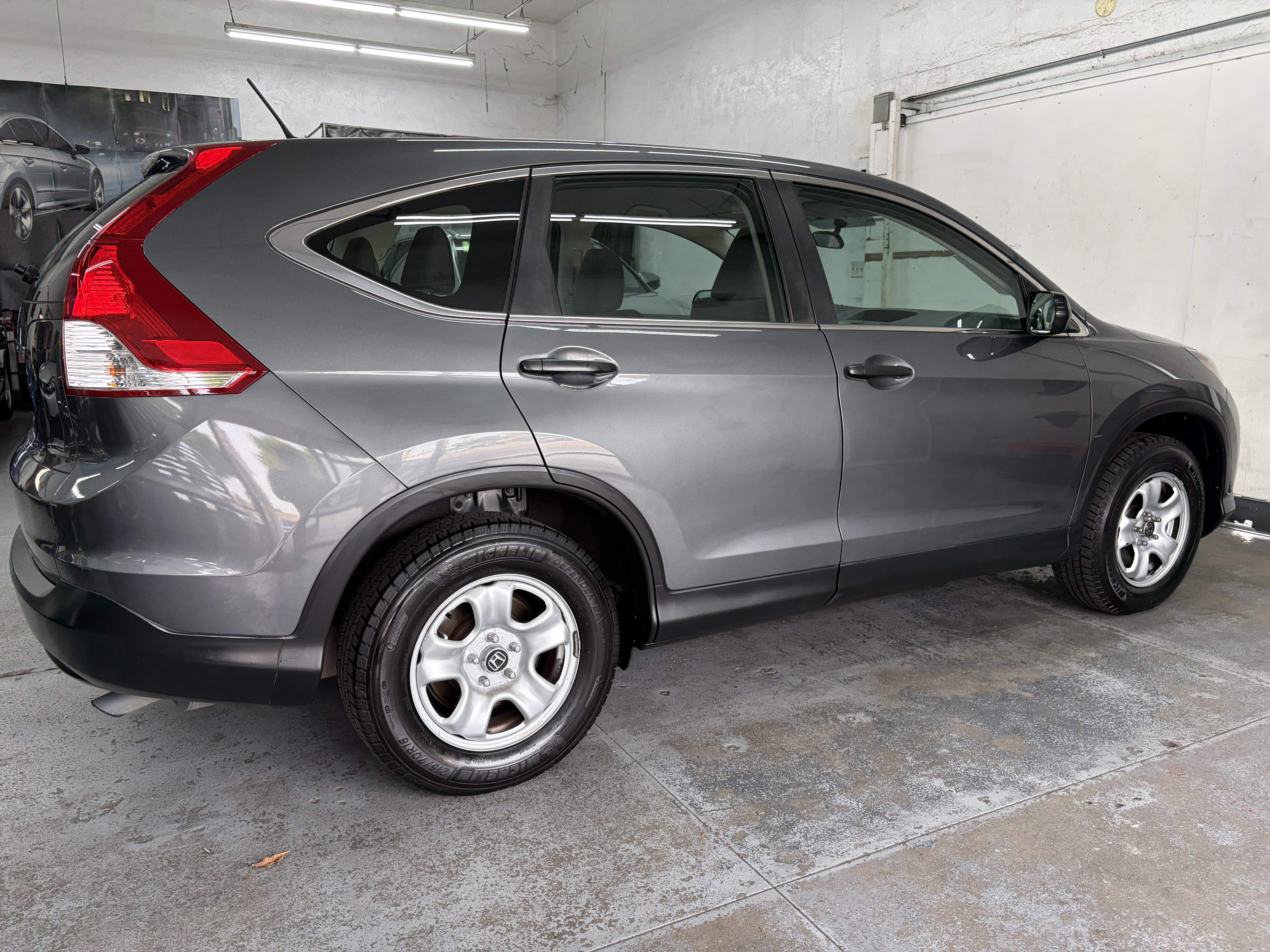 Used 2013 Honda CR-V FWD LX image 8