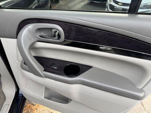 Used 2015 Buick Enclave Convenience image 13