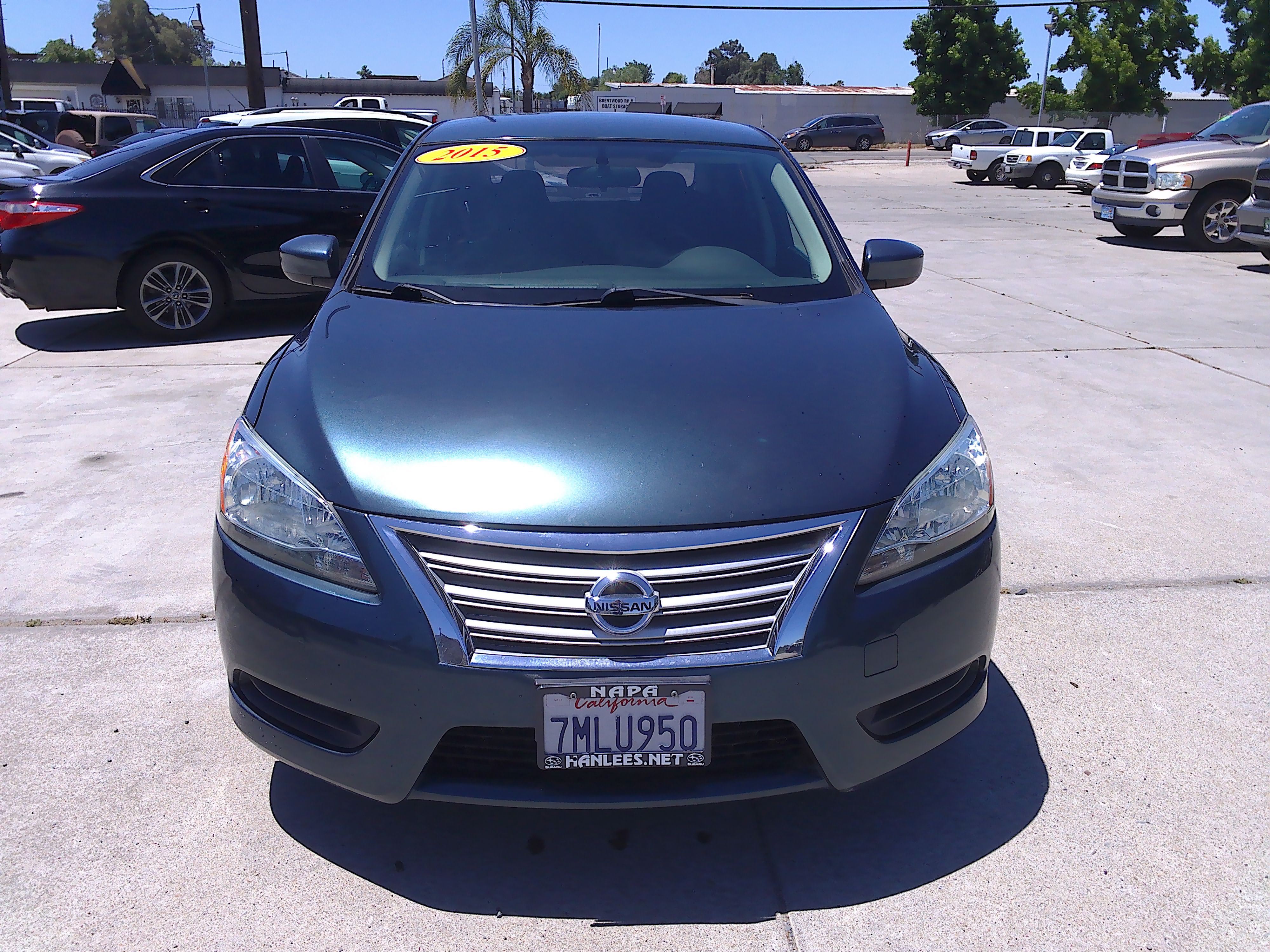 Used 2015 Nissan Sentra SV FWD image 5