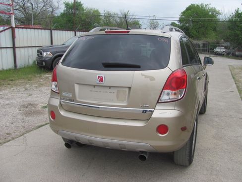 Used 2008 Saturn Vue XR image 3