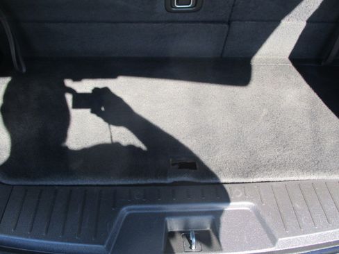 Used 2013 Chevrolet Traverse LT image 55