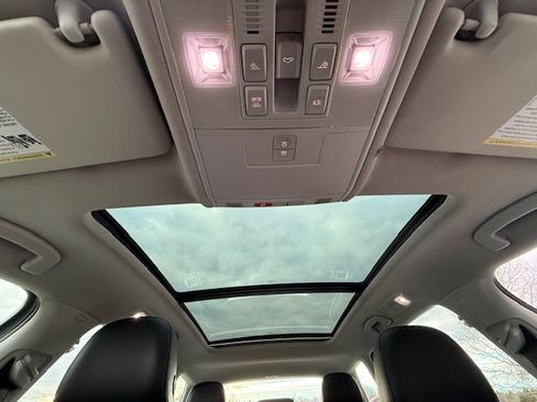 Used 2017 Volkswagen Golf Alltrack image 16