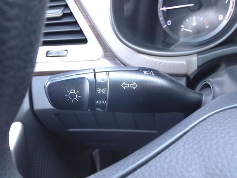 Used 2018 Hyundai Santa Fe Sport image 30