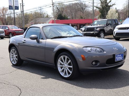 Used 2008 MAZDA MX-5 Miata Touring image 13