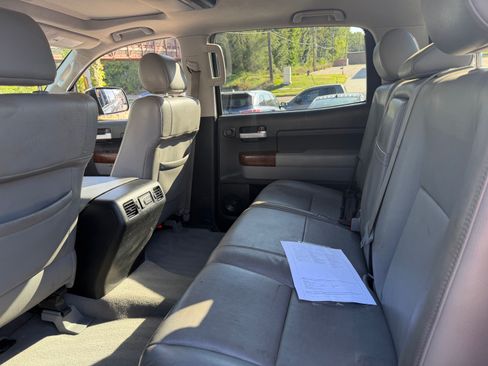 Used 2011 Toyota Tundra Platinum image 14
