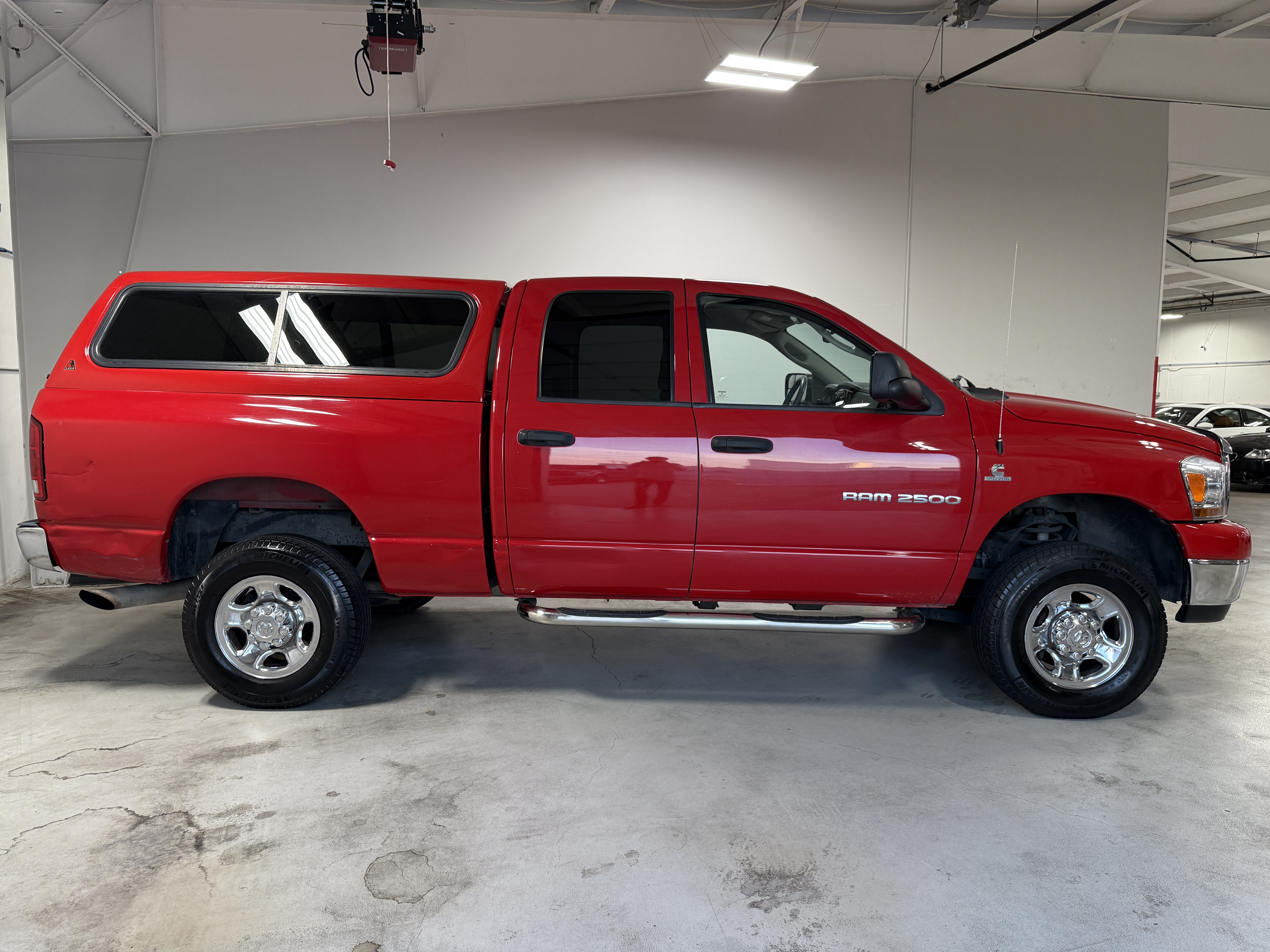 Used 2006 Dodge Ram 2500 Truck 4x4 Quad Cab image 3